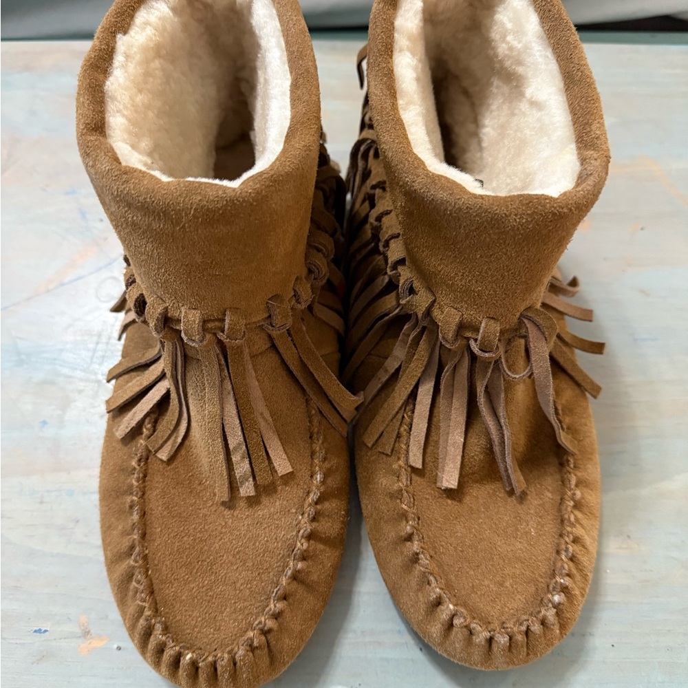 Fringed Brown Moccasins for Women